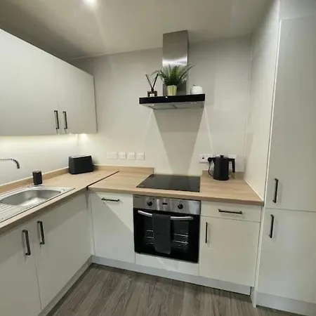 Apartment First Arena 7 Night *