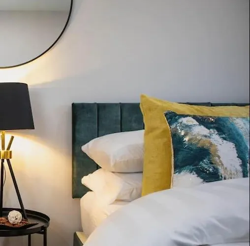 First Arena 7 Night Apartment *